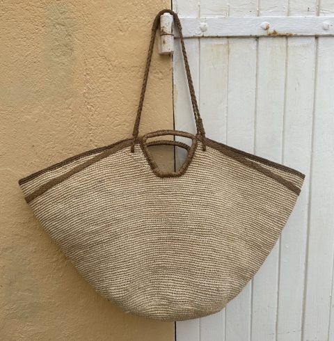 Mediterrannee_raphia_bag_amarre_beachwear